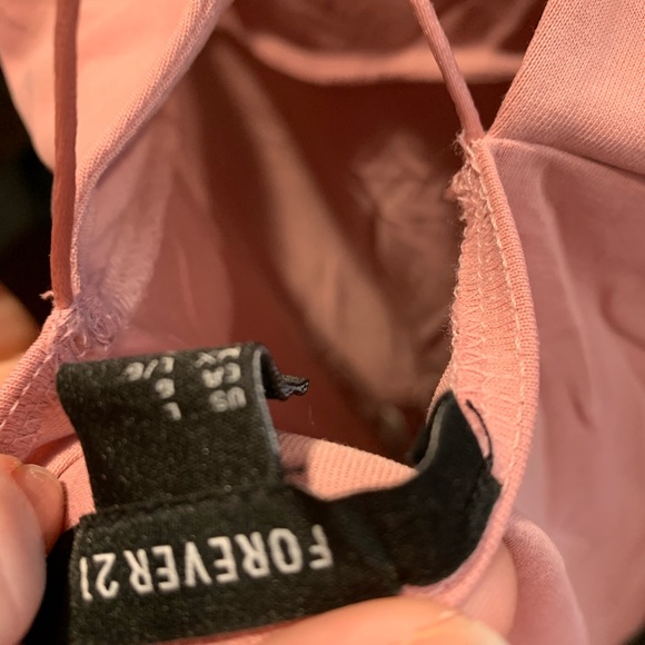 Light sexy dress - Picture 3 of 3